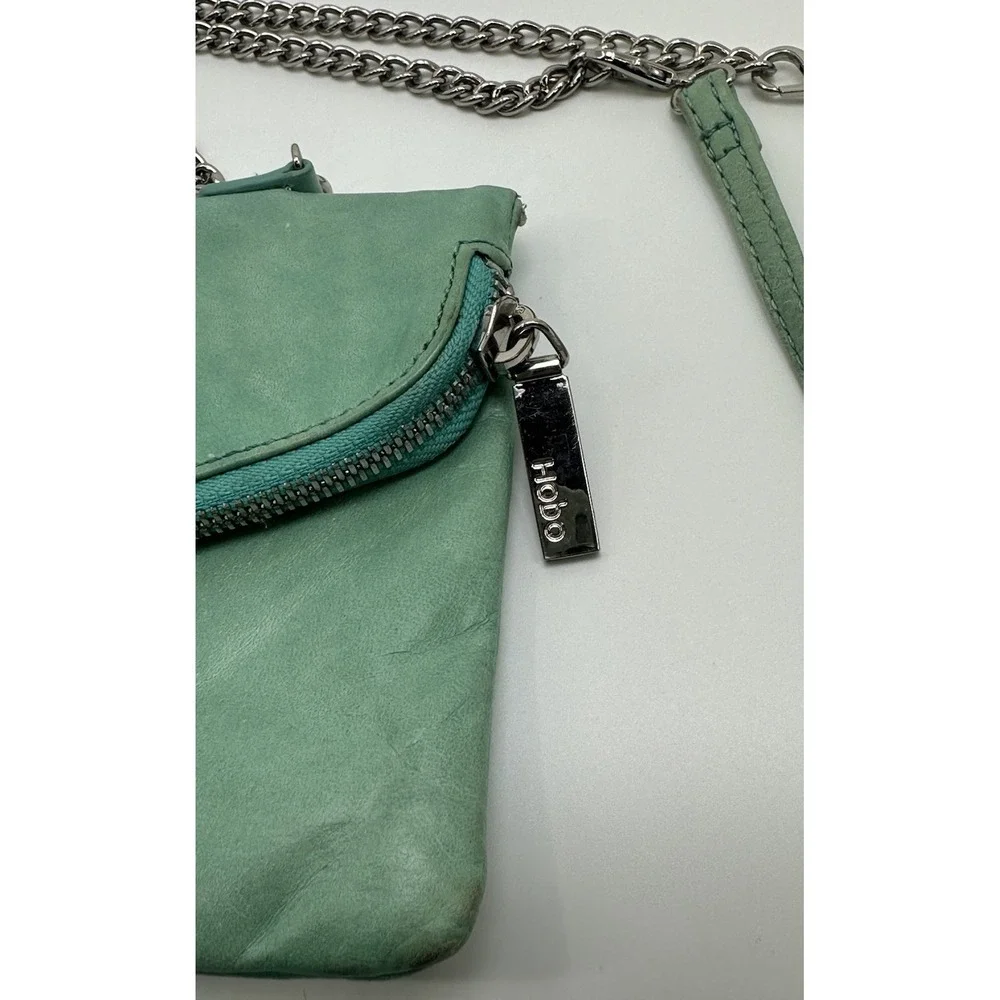 Hobo Bag The Original Daria Leather Crossbody Embossed Aqua Silver Chain‎ Strap